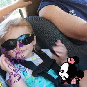 Meet your Posher, Kendra